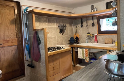 Primaluna Cabin | PEZZAINBAITA. Spacious chalet 20 minutes from Lake Como. Oasis in the woods