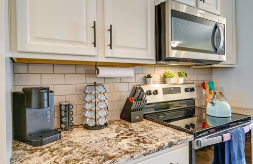 Stokes House | Pfafftown Home ~ 7 Mi to Wake Forest University!