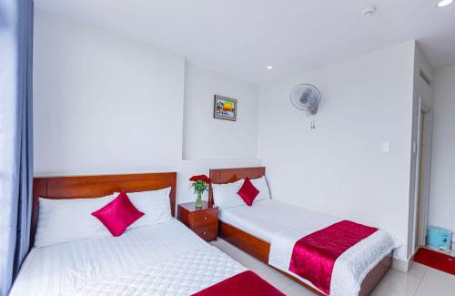 Tan Thuan Dong Hotel | Phú Gia 464 NVL