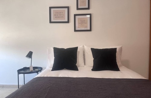 Trypiotis Apartment | Phaedrus Living: Hoopoe Residencies 202