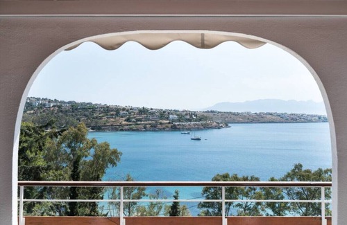 Kontos Villa | Phaedrus Living: Sea View Villa Aegina