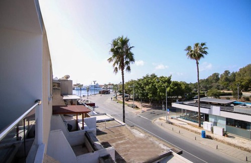 Paphos Apartment | Phaedrus Living Seaside Executive Flat Harbour 208