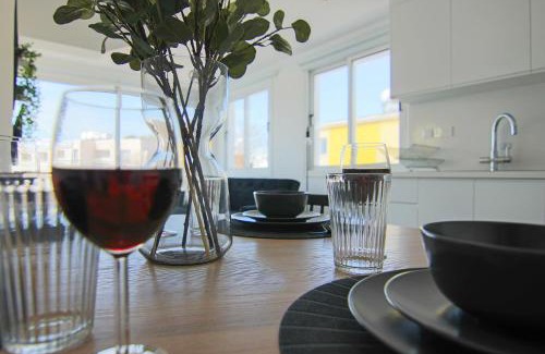 Paphos Apartment | Phaedrus Living: Seaside Modern Flat Lighthouse 63