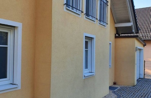 Altperlach House | Phantastisches Haus mit Pool Direkt in München