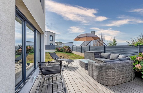 Le Conquet House | PHARE D'IROISE Indoor pool SPA Sea view Beach on foot 5P