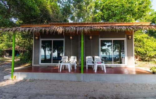 Ranong Resort | Phayam Friends