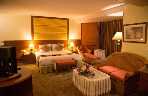 Tha Wang Thong Hotel | Phayao Gateway Hotel