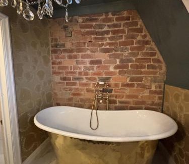 Harrogate Apartment | Pheasant's Hollow