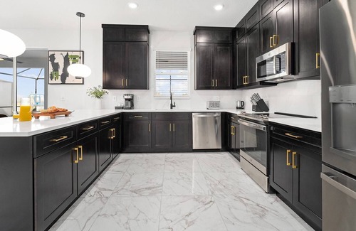 Florida Center House | Phenomenal Palace | Brand NEW estate next to parks - theater, pool, arcade, more