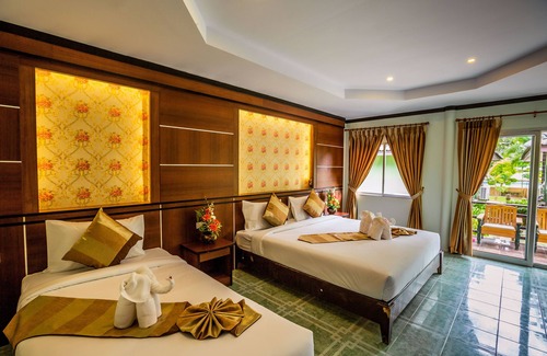 Ko Phi Phi Hotel | Phi Phi Andaman Beach Resort