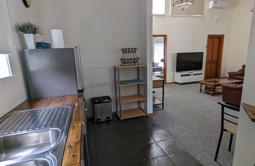 Smiths Beach Apartment | PHILLIP ISLAND Smiths Beachn2BR Fully Equip ApartmentnWalk 1min Beach 5min Track