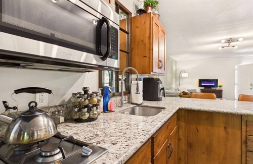 Philomath Apartment | Philomath Basement · OSU Close,Beautiful Country Apt. PNW~ Ore. Beaches