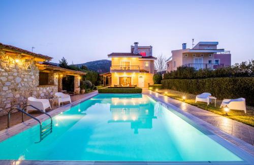 Palaia Fokaia Villa | Phoceus Poolfront Grande Villa