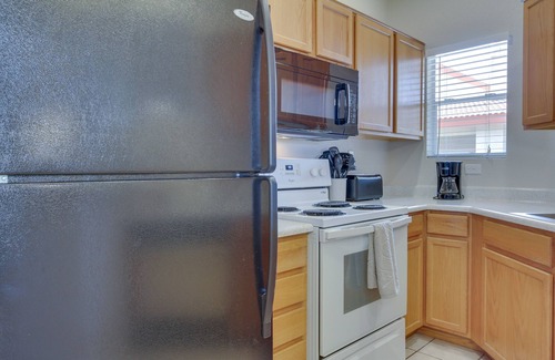 North Mountain Condo | Phoenix Condo w/Resort Perks & Mountain Views!