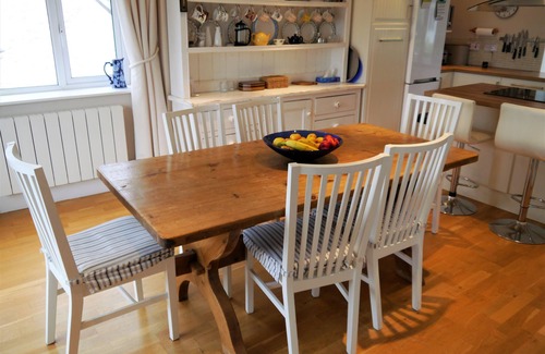 Kippford Cottage | Phoenix Cottage - a house that sleeps 8 guests in 3 bedrooms