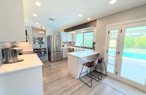 North Mountain House | Phoenix Retreat Family Pool, Fire Pit Golf