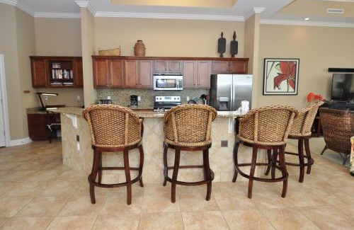 Orange Beach Apartment | Phoenix West II by Brett Robinson Vacations