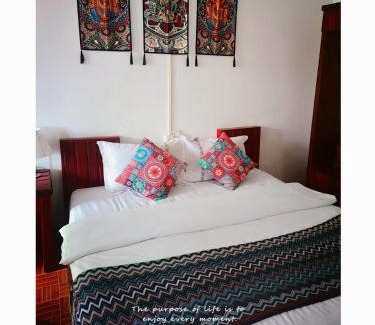 Luang Prabang House | Phong lack Guest House