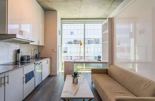 Downtown Phoenix Apartment | PHX Studio+Pool+40"TV+Wi-fi+Free Parking