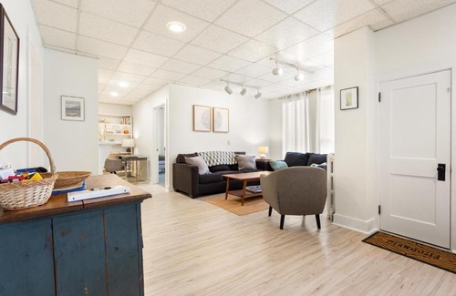 Bar Harbor Apartment | Physicians Flat - Heart of town between it all