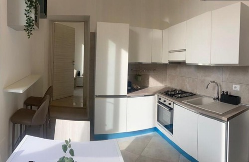 Carate Brianza Apartment | Piazza IV Novembre