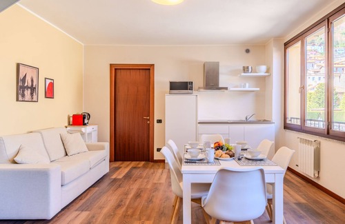 Acquaseria Apartment | Piazza San Giuseppe by Interhome