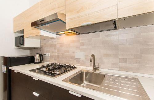San Donato Apartment | Piazza Statuto Comfortable Apartment