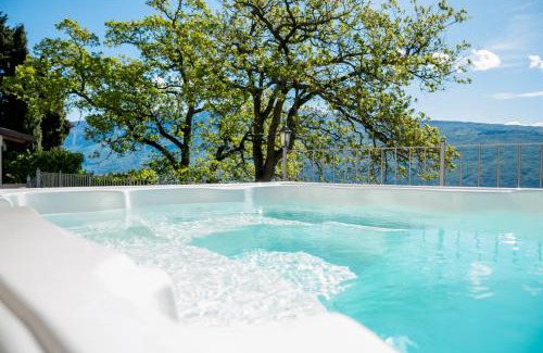 Gargnano House | Piccola Meraviglia Sul Garda