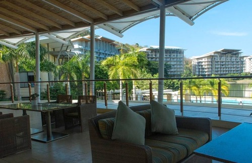 Nasugbu Apartment | Pico de Loro Beach and Country Club 3br6 Penthouse