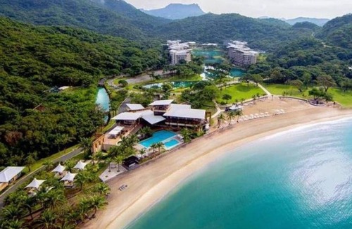 Nasugbu Apartment | Pico de Loro Beach and Country Club Carb3brLit