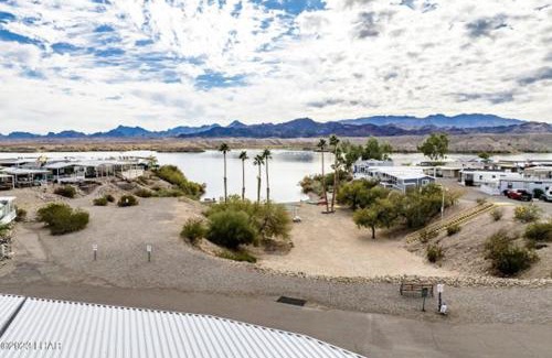 Lake Havasu City House | Picture Perfect at Sam's Beachcomber on the Island