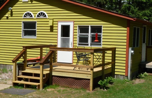 Shingleton Cottage | Pictured Rocks area Lake Front Cottage in Upper Peninsula Michigan
