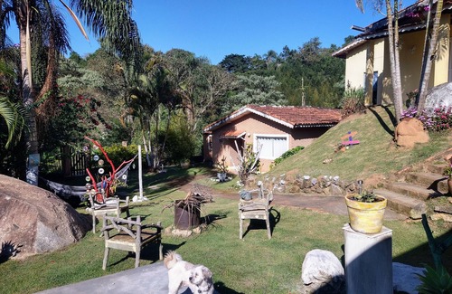 Mairipora Apartment | Picturesque bungalow