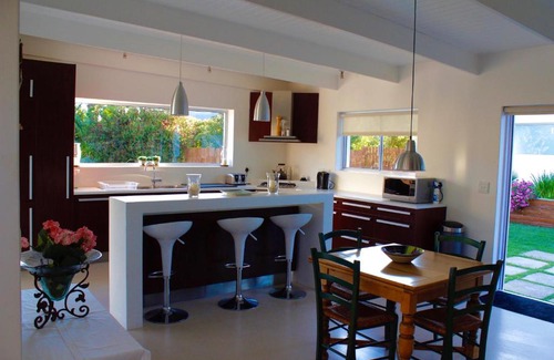 Hout Bay Villa | Picturesque Family Home with Spectacular Sea Views