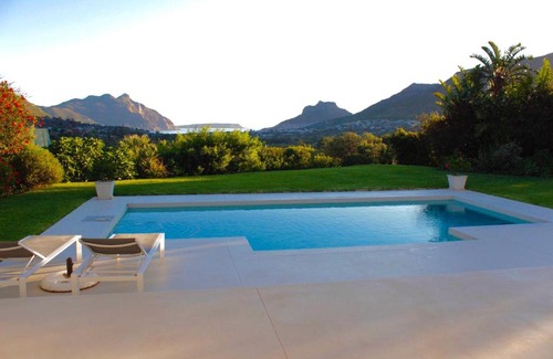 Hout Bay Villa | Picturesque Family Home with Spectacular Sea Views