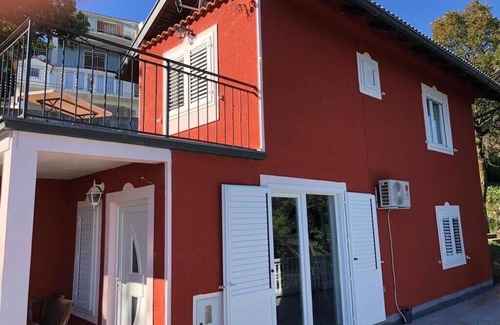 Zagorje House | Picturesque sea view, sehr privat, pool fun for the kids