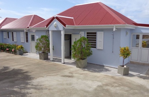 Lurin Villa | Picturesque Villa W/Beautiful Sunset Views Directly Over Shell Beach & Gustavia