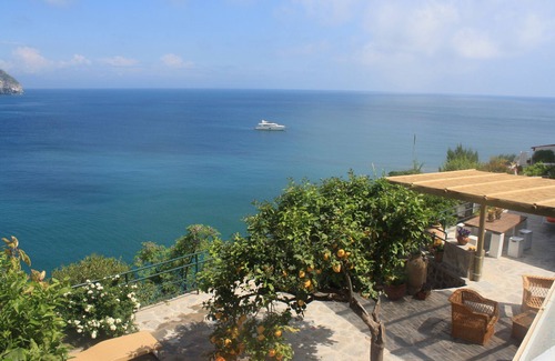 Sant'Angelo Villa | piece of paradise