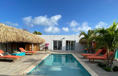 Bubali Apartment | Piece of Paradise near Eagle Beach Contain Yourself Aruba