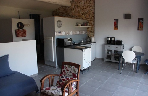Gordes Apartment | Pied à terre of 40 m2 in house in the town of Gordes