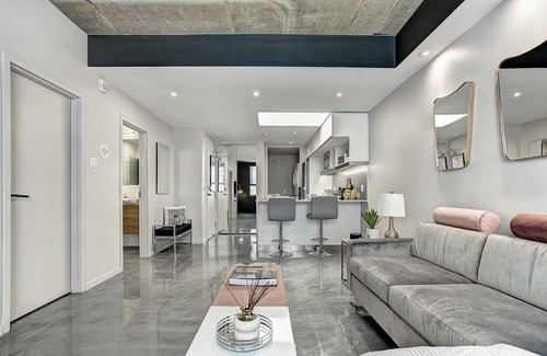 Shaughnessy Village Apartment | Pierce Boutique Apartments