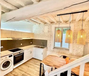 Avignonet-Lauragais Apartment | Pierre Lauragaise