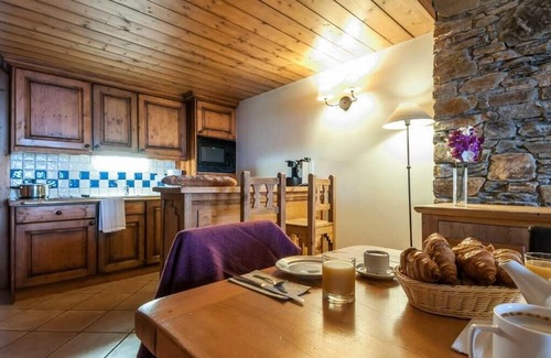 Aime Apartment | Pierre & Vacances Residence Les Hauts Bois **** - 4 Rooms 8 People Space