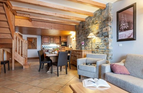 Aime Apartment | Pierre & Vacances Residence Les Hauts Bois **** - 4 Rooms 8 People Space