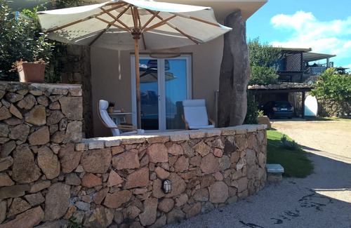 Porto San Paolo Apartment | "Pietre" House - SURROUNDED BY GREEN AND BREATHTAKING PANORAMA