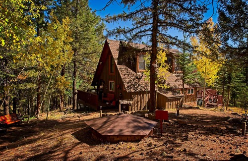Cripple Creek Cabin | Pikes Peak Country, Fall Foliage, 4+Acres, Mountain Views, Wildlife, Free WiFi
