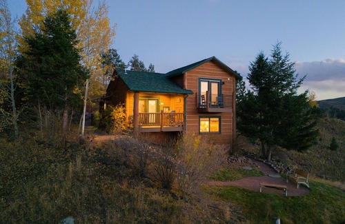 Woodland Park Cabin | Pikes Peak Ranch - Elk Ridge Cabin