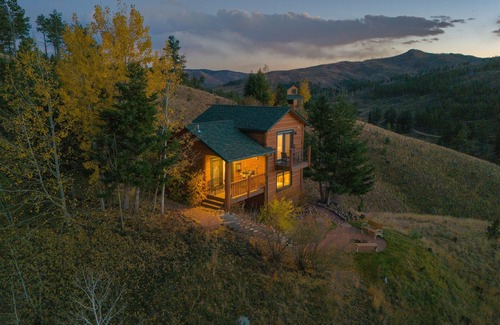 Woodland Park Cabin | Pikes Peak Ranch - Elk Ridge Cabin