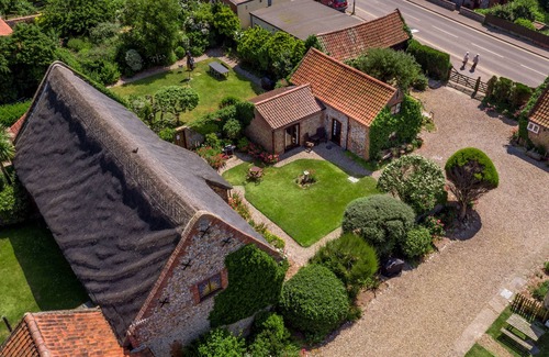 Bacton House | Pilgrims Progress - Two Bedroom House, Sleeps 4