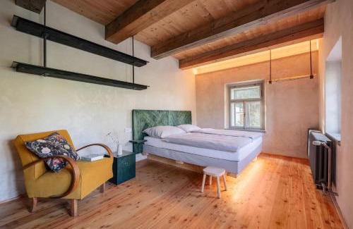 Krizanky House | Pilnikárna